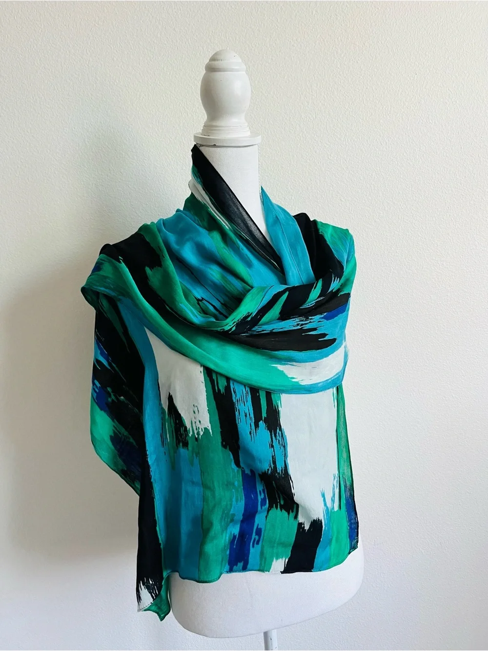 Vibrant Teal & Blue Abstract  Scarf - Unbranded 19/70 inches